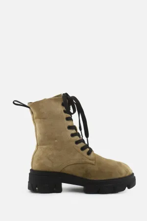 I love DeeZee Zipper Laces Combat Ankle Boots | Suede