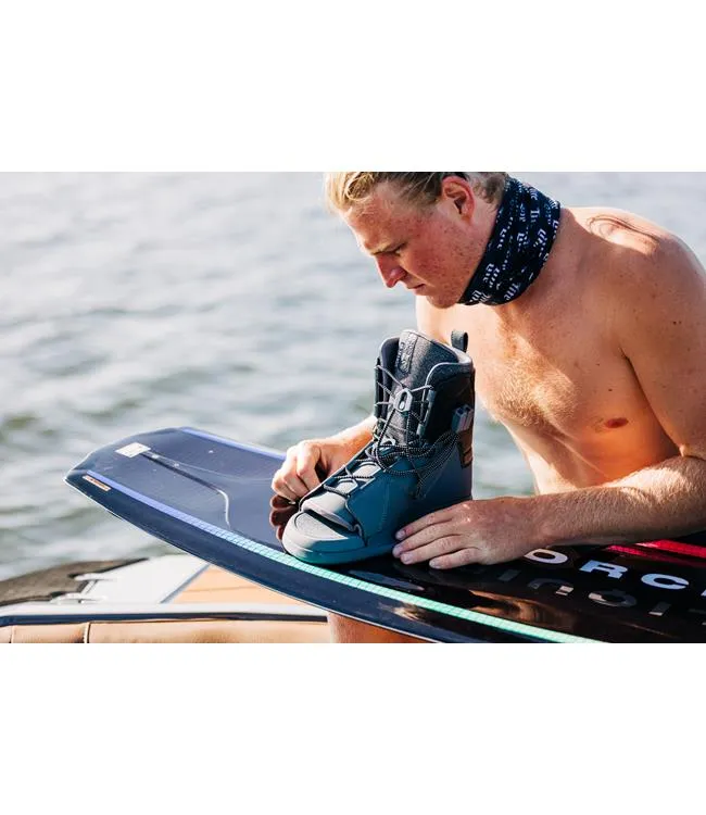 Liquid Force Trip Wakeboard Package with Index Boots (2024)