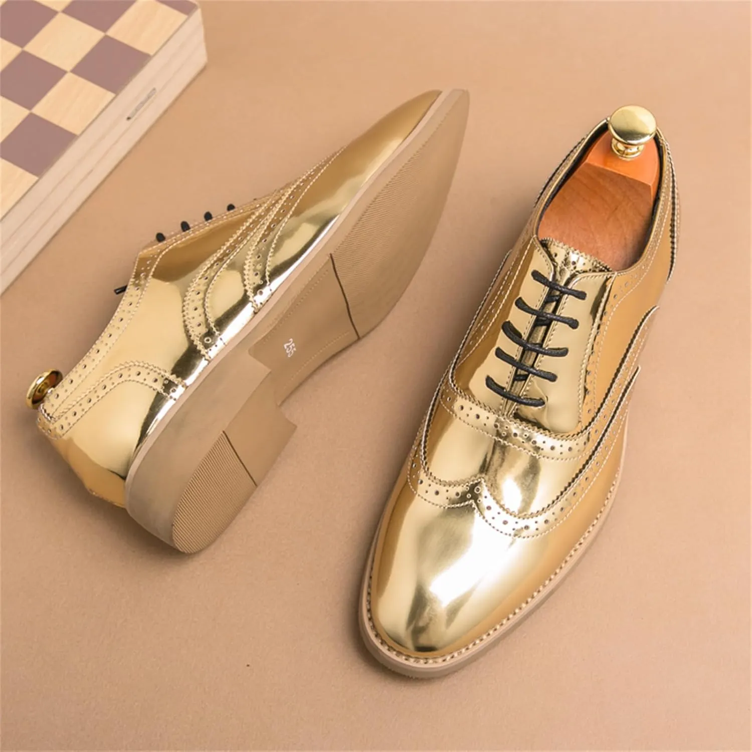 Mens Brogue Patent Leather Lace Up Formal Oxford Classic Wing Tips Tuxedo Modern Business Dress Wedding Derby Shoes