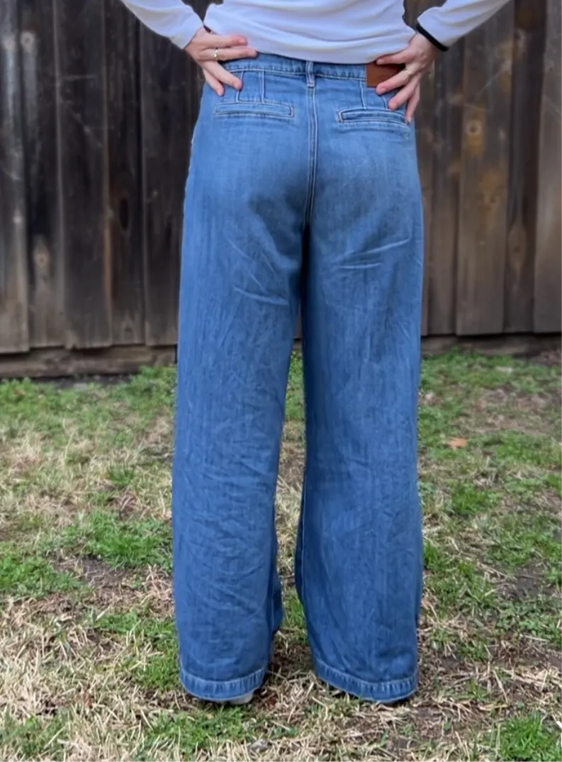 The Lennon Wide-Leg Jeans