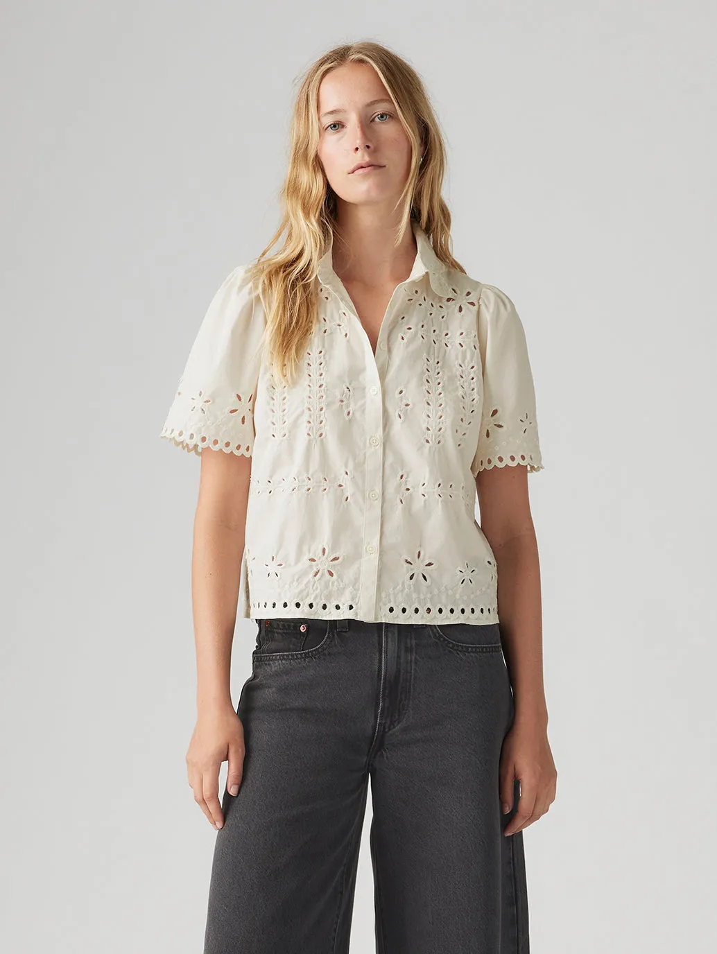 Women's Schiffli Spread Collar Shirt